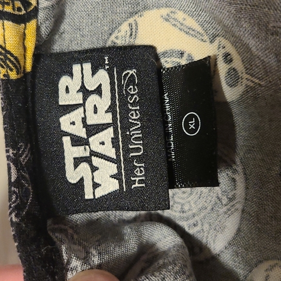 πStar Wars BB-8 Black Jumpsuit - Picture 13 of 16